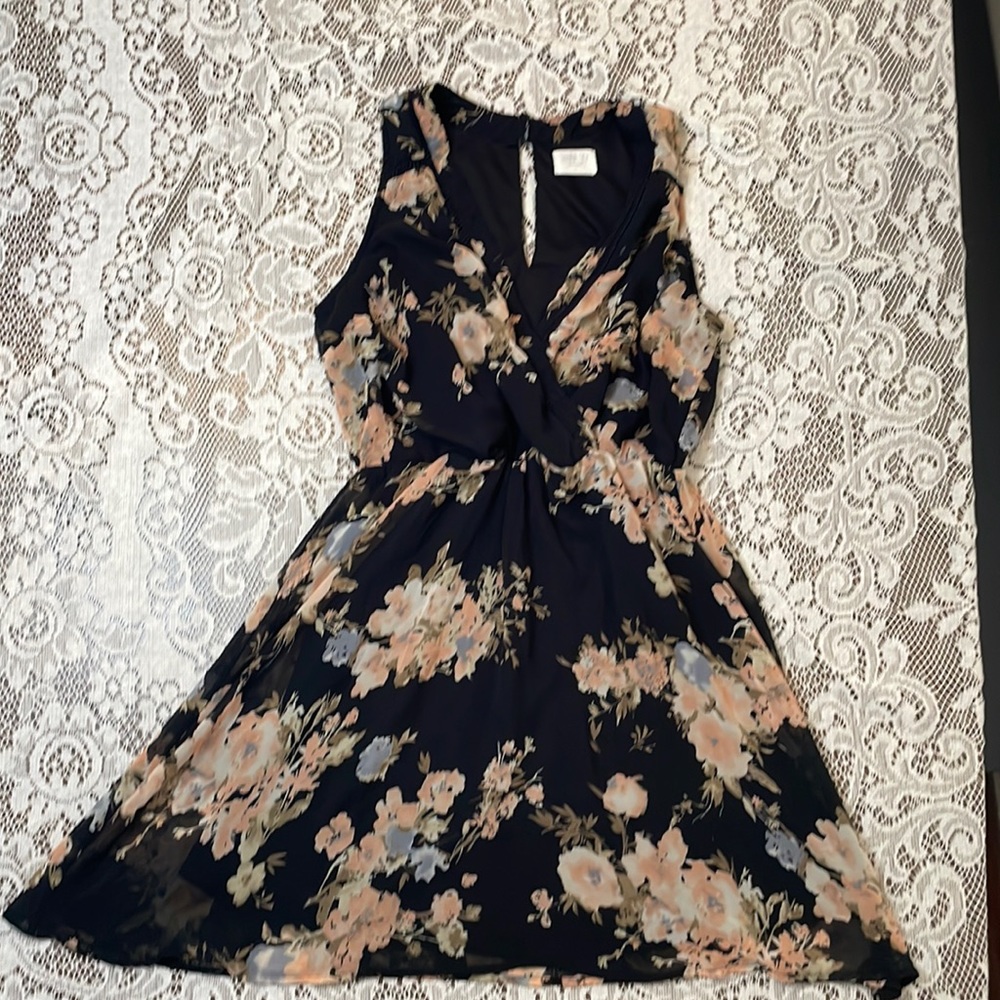 Sienna Sky Dress Size Small